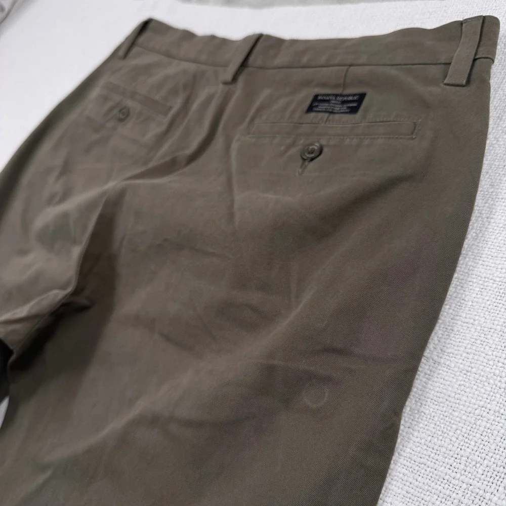 Banana Republic Gavin Straight Leg Chino Men 33x34 Moose Brown Cotton Flat Front